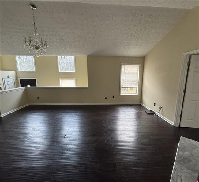 Foto del edificio - 4425 Boulder Springs Cove