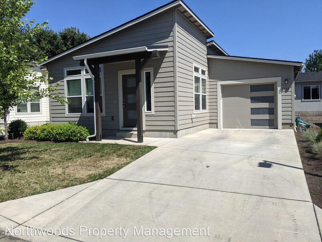 Primary Photo - 2 br, 1 bath House - 1335 Turtle Lane