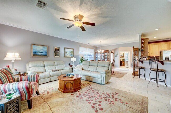Building Photo - 1309 Modena Dr