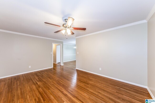 Foto del edificio - 112 26th Ave NW
