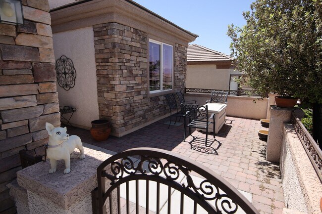 Building Photo - 2473 Serene Moon Dr, Henderson, NV 89044