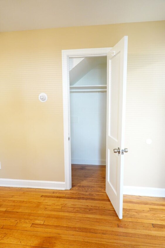 Foto principal - 310 Domer Ave