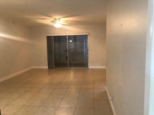 Foto del edificio - 9354 SW 3rd St