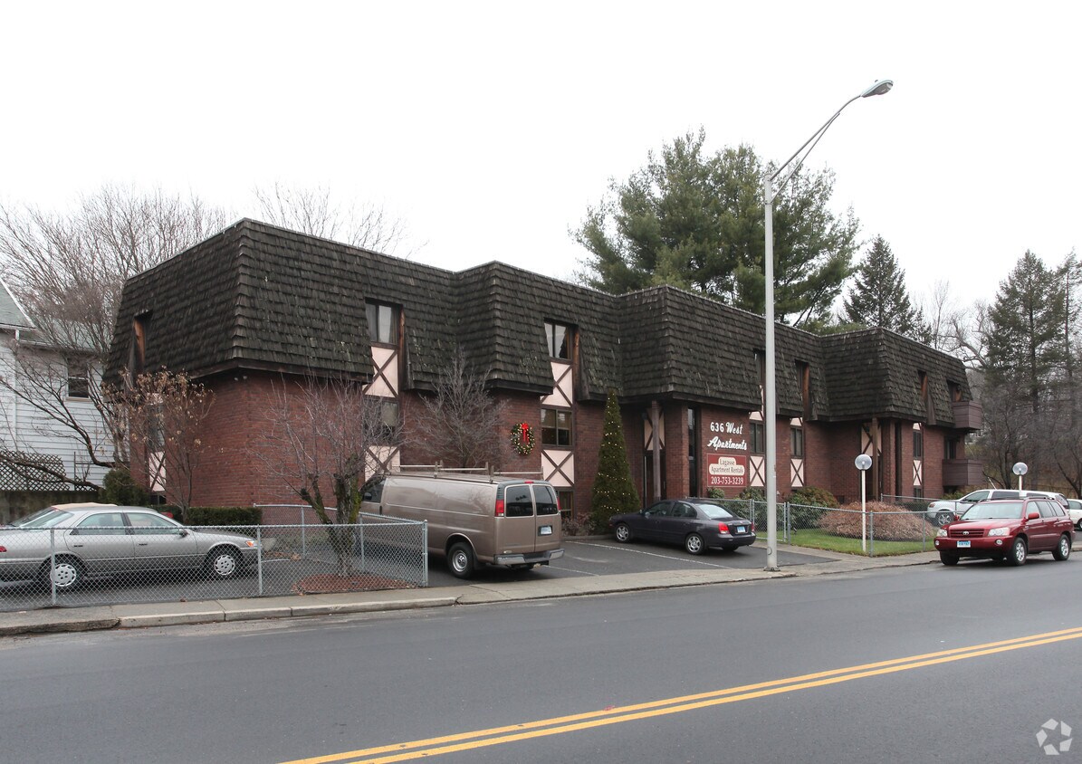 Primary Photo - West Apartments