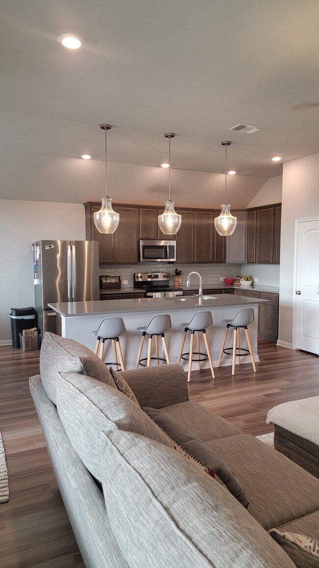 Building Photo - 1206 Amber Dawn Dr