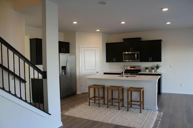Building Photo - 448 Park Vista Dr