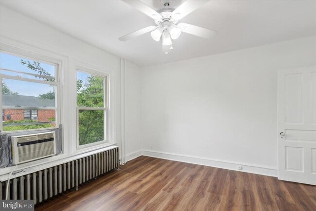 Building Photo - 313 Dartmouth Ave