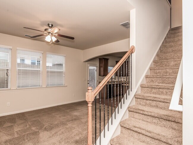 Foto del edificio - 98 High Point Way