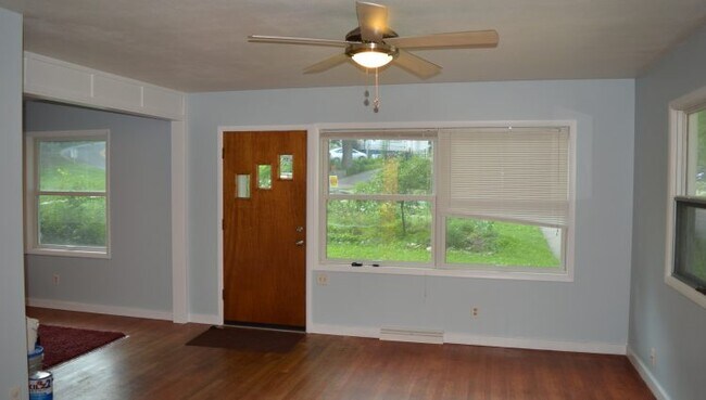 Foto del edificio - 632 Glenway St