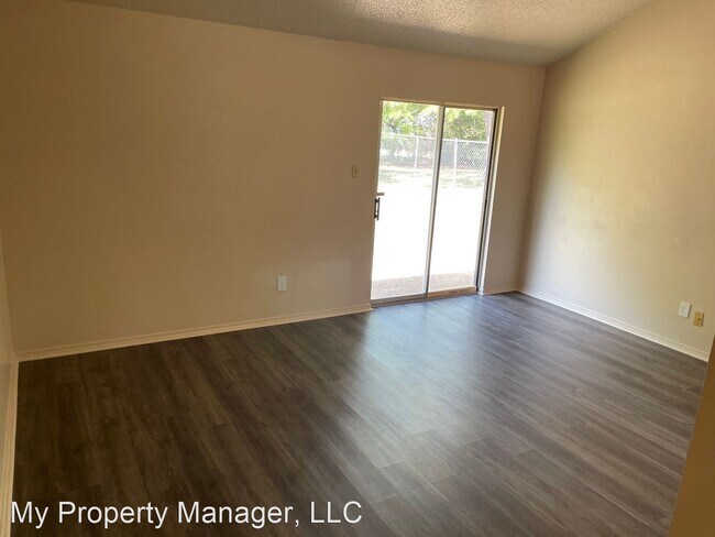 Building Photo - 3 br, 1.5 bath House - 6424 Jefferson Paig...