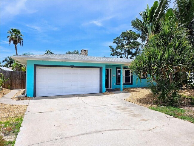 10136 Paradise Blvd Treasure Island - 10136 Paradise Blvd Treasure Island Fl Building Photo 