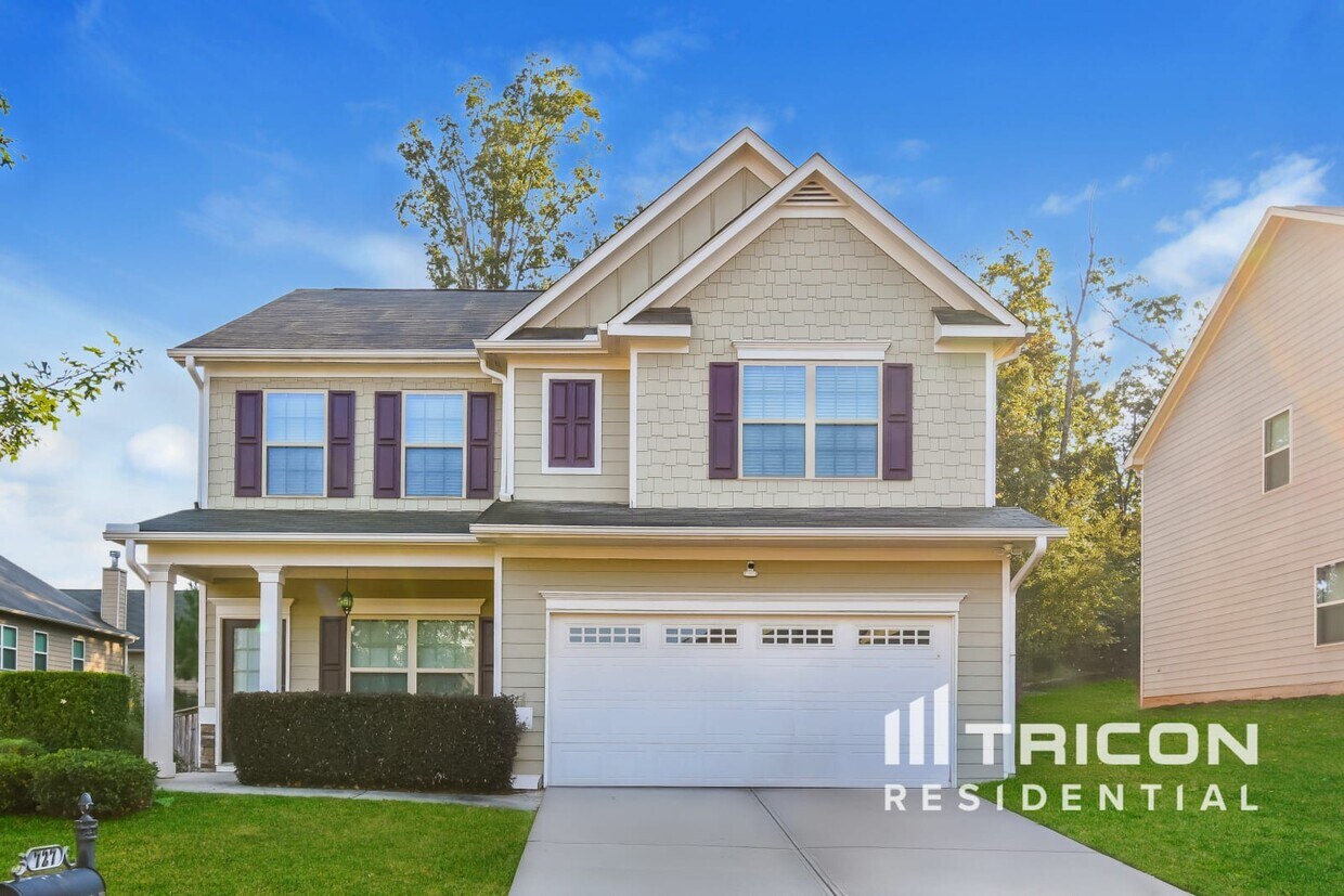 Foto principal - 727 Pine Ln