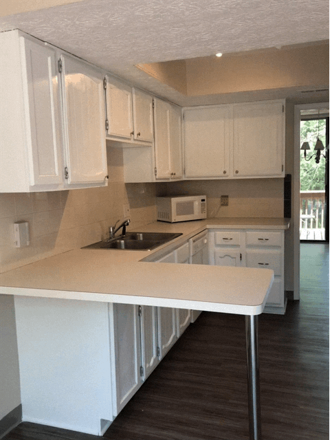Kitchen I - 4830 Crazy Horse Ln