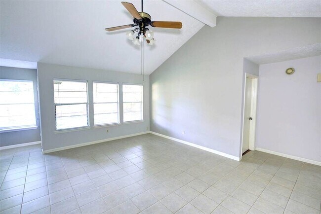 Foto del edificio - 5311 Linda Ln