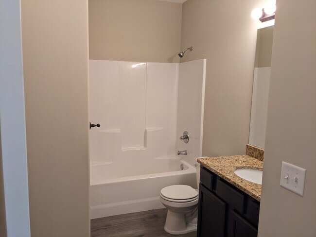 Foto del edificio - 910 W Onewood Pl