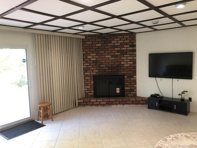 Foto del edificio - 8 Stonehenge Ln