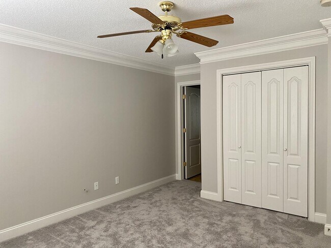 Foto del edificio - 809 Garcia Way