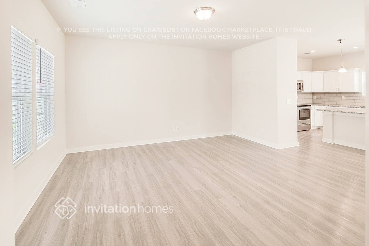 Foto principal - 3012 Ayana Dr