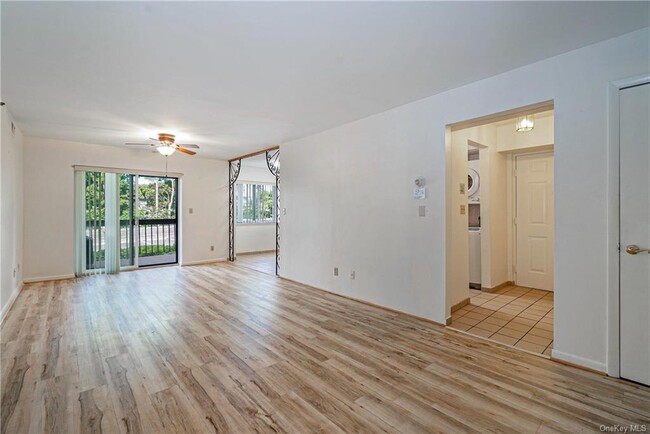 Foto del edificio - 39 Sterling Ave