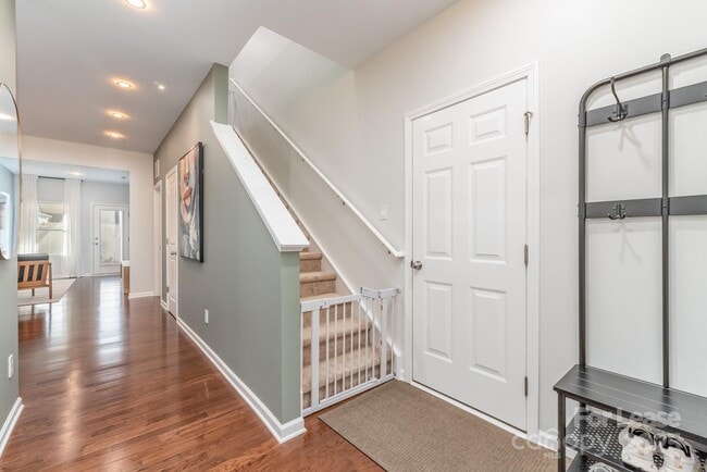 Foto del edificio - 3917 Bighorn Wy