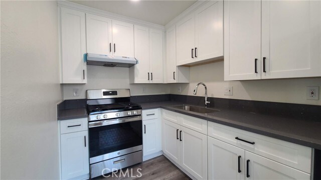 Foto del edificio - 631 E 108th St