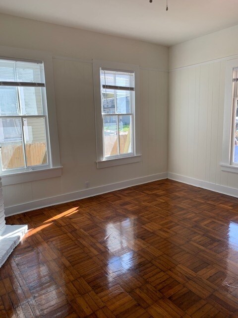 Building Photo - 1312 Brown St