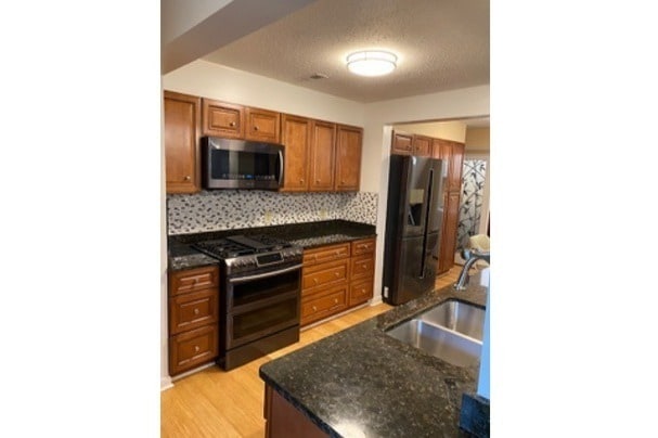 Kitchen - 5808 Pointer Dr