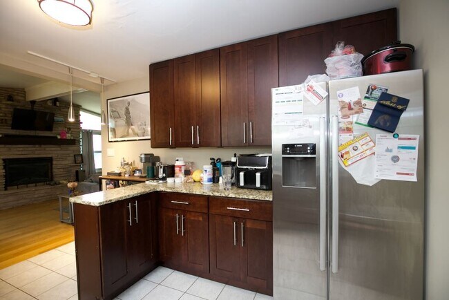 Building Photo - 55 Jeffrey