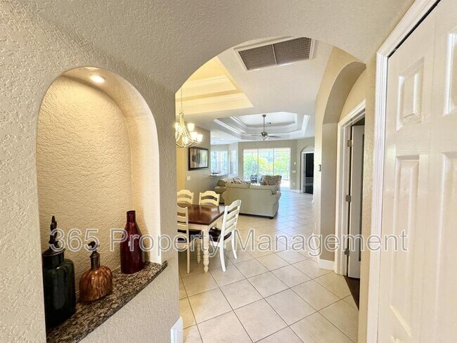 Foto del edificio - 15348 Mille Fiore Boulevard