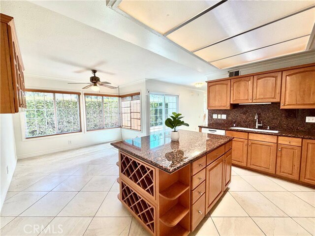Foto del edificio - 22661 Spring Lake Ln