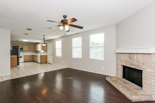 Foto del edificio - 1113 Scarlet Sage Pkwy
