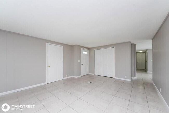 Building Photo - 6002 Palm Dr, Fort Pierce, FL 34982