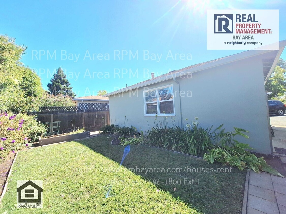 941-943 15th Ave - 941-943 15th Ave