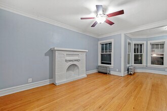 Building Photo - 304 S Kenilworth Ave