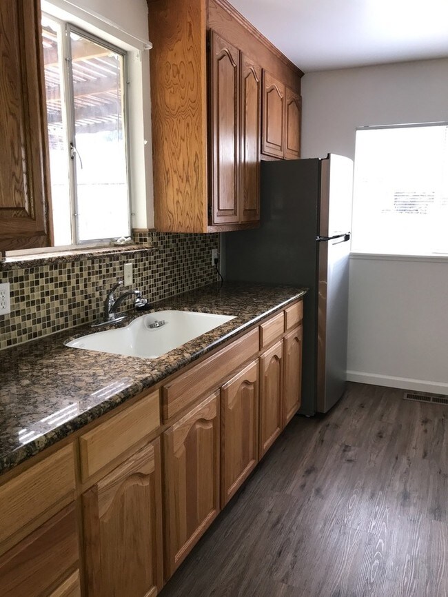 Foto del edificio - 3989 Mabel Ave