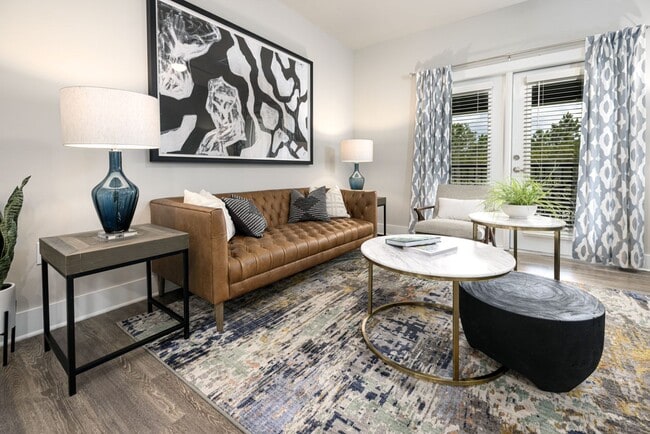 Building Photo - The Tyde Apartments