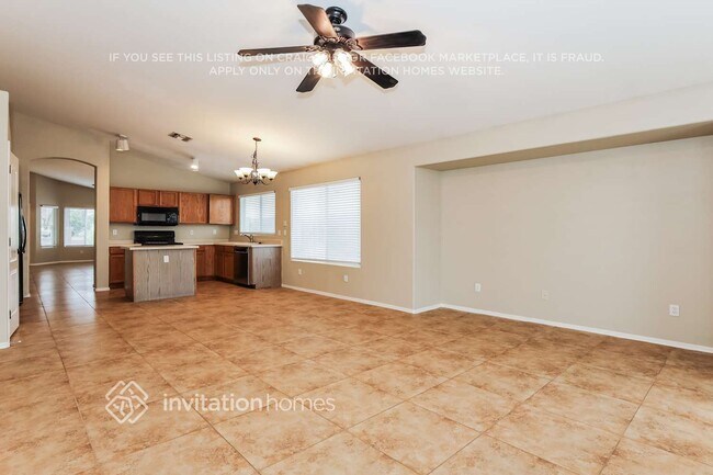 Foto del edificio - 4073 E Princeton Ave