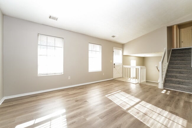 Building Photo - 5584 Marbut Rd