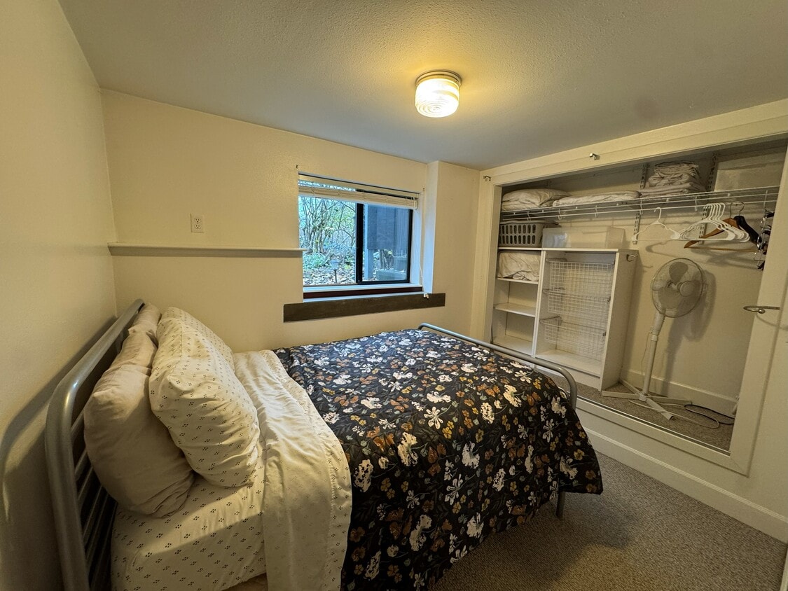 Photo - 7319 17th Ave NE (Seattle, WA)