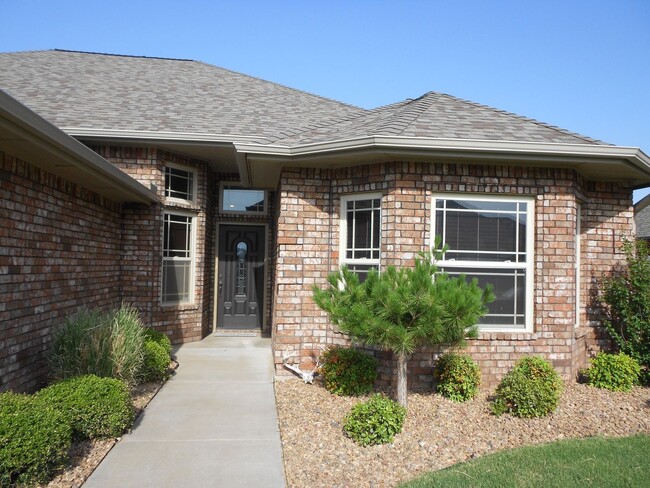 Foto del edificio - 2212 SW 53rd Street, Lawton, OK 73505