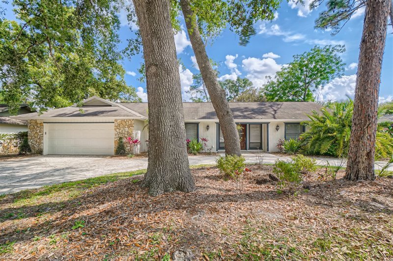 Primary Photo - 115 Sweetwater Hills Drive