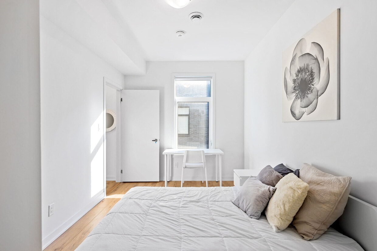 Photo principale - 1740 Simcoe St N
