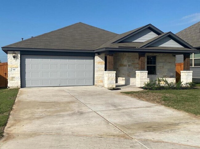 Building Photo - 142 Goldfinch Dr