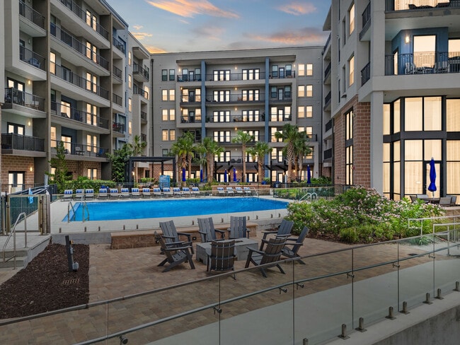 River House apartments — community photo - River House