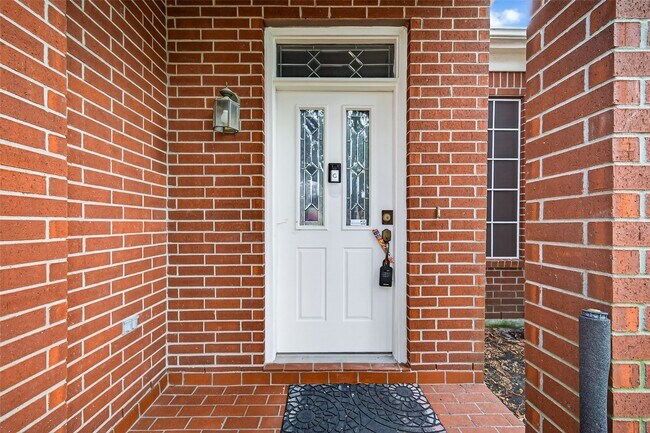 Foto del edificio - 14018 Danton Falls Dr