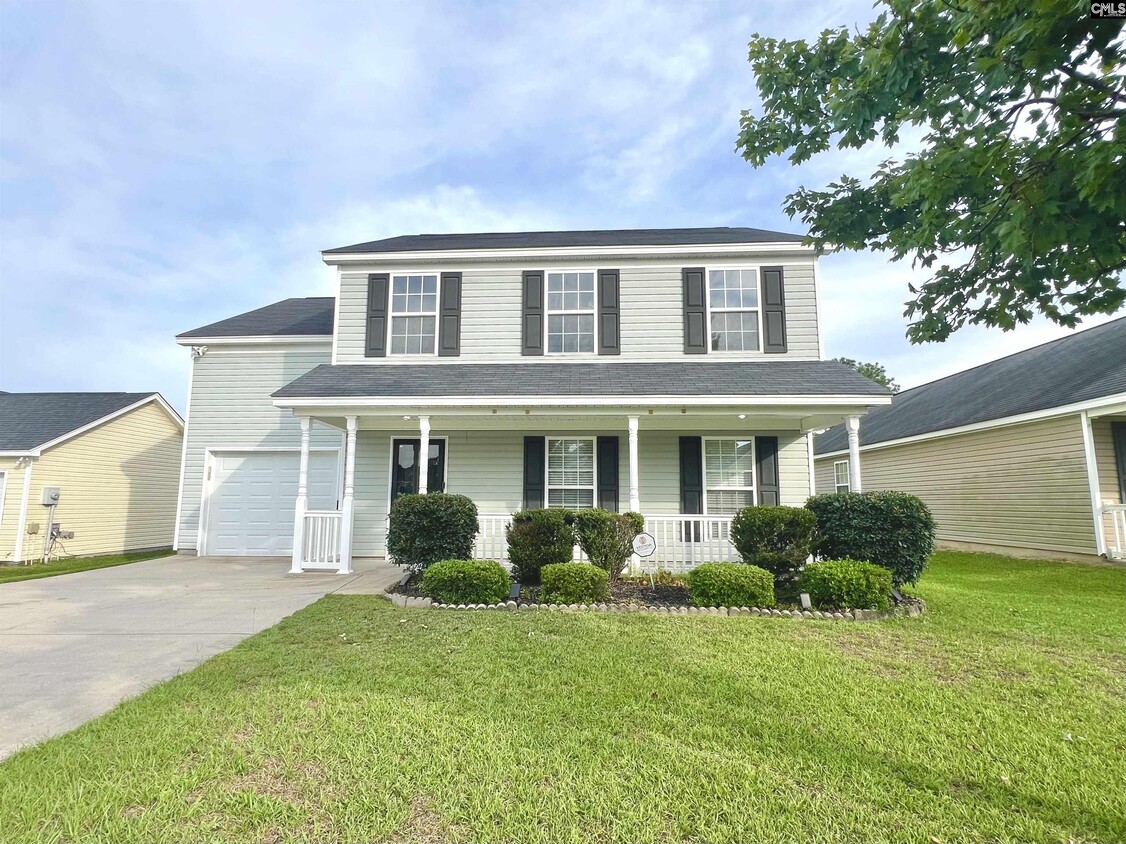 Foto principal - 301 Legend Oaks Dr