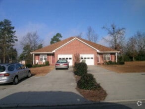 Building Photo - 101 Radcliff Dr
