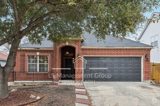 Building Photo - 4738 Rosemarys Farm