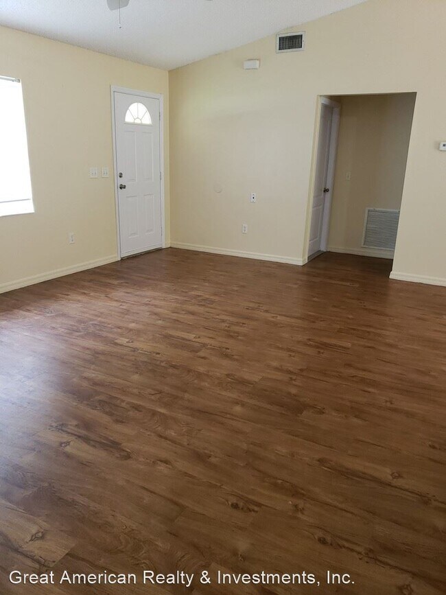 Building Photo - 3 br, 2 bath House - 3439 E Kennedy St