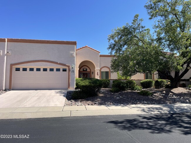 Building Photo - 1348 W Cactus Moon Pl